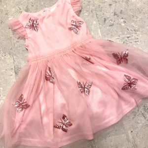 SOLD - ADORABLE 🦋 dress - never worn